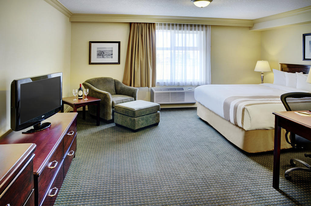 Chateau Nova Kingsway Edmonton Eksteriør billede
